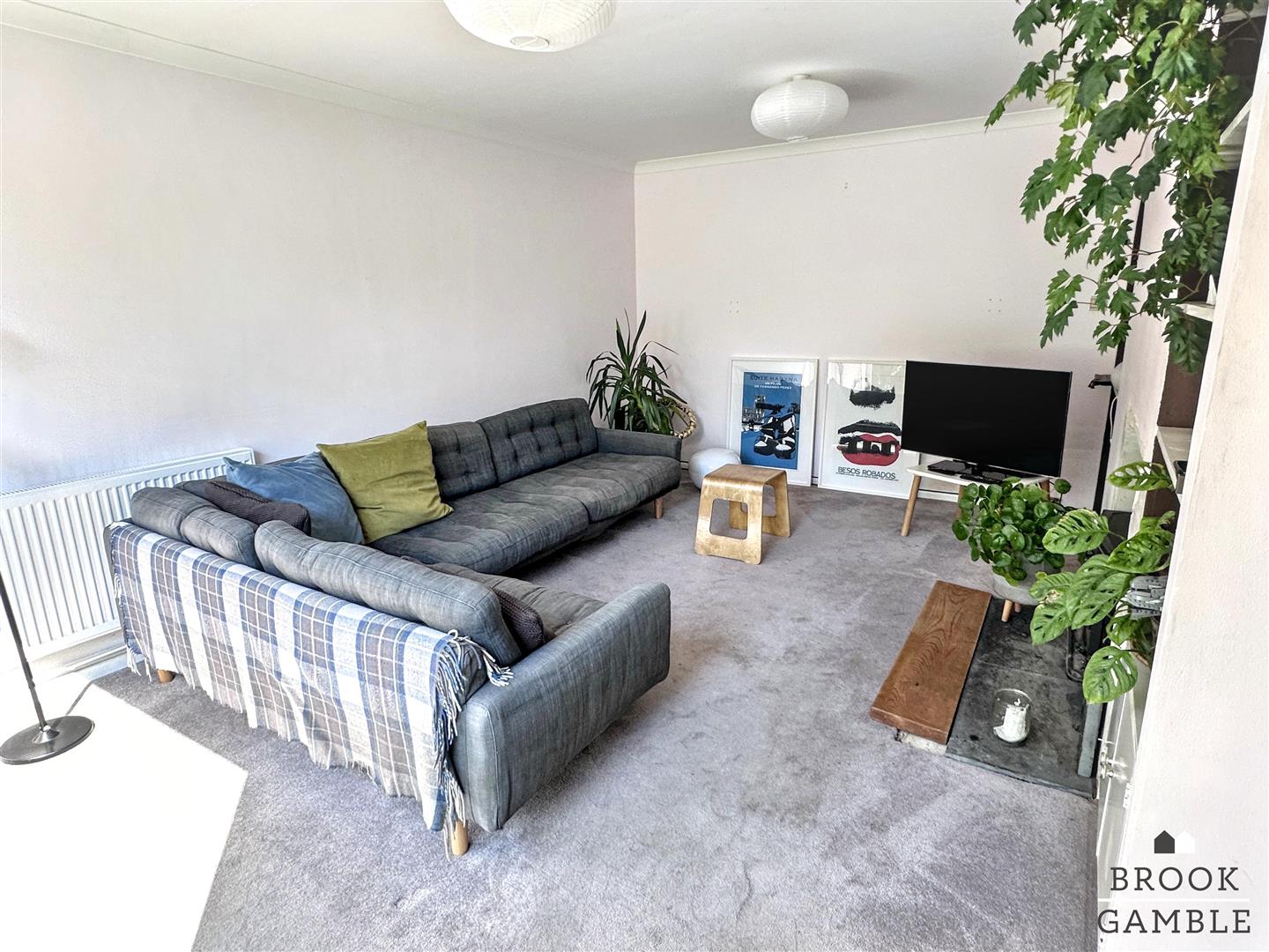 4 Bedroom House - Detached. Eldon Road in Eastbourne,  12